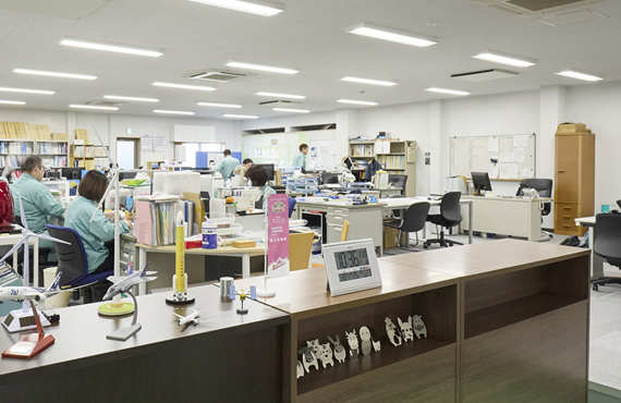 本社/本社工場内観写真